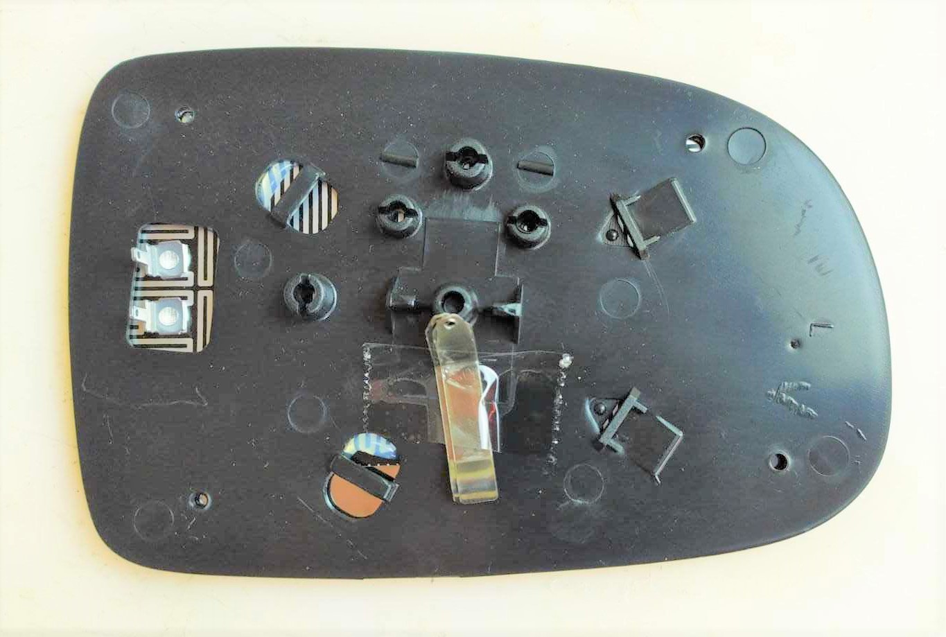 AYNA CAMI OPEL CORSA C 2000-2006 ISITMALI KÖR NOKTALI SOL