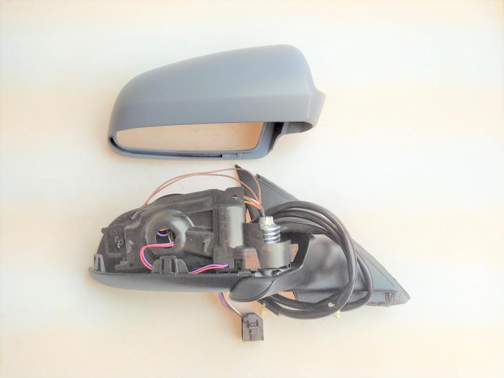 DIŞ DİKİZ AYNA AUDİ A4 2000-2004 ELEKTRİKLİ KATLANIR ISITMALI ASTARLI SAĞ